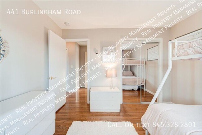 Building Photo - 441 Burlingham Rd