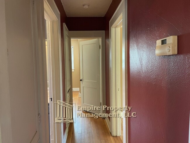 Building Photo - 1764 W 9th Pl