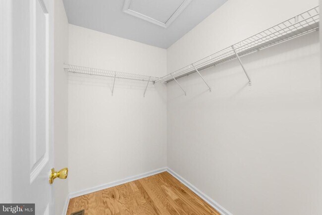 Building Photo - 133 Newman Ct