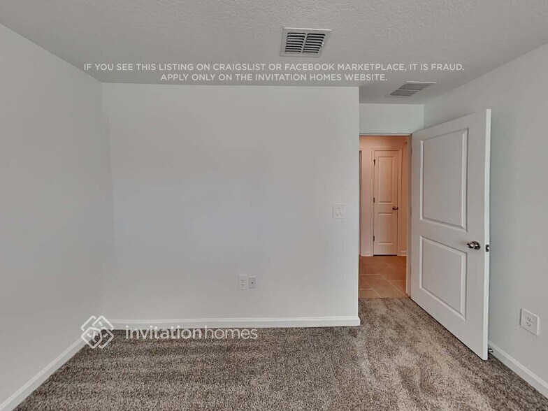 Building Photo - 3109 Blue Bonnet Ln