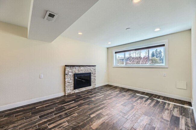 Building Photo - Excellent 4Bed/2Bath Home in Kirkland!