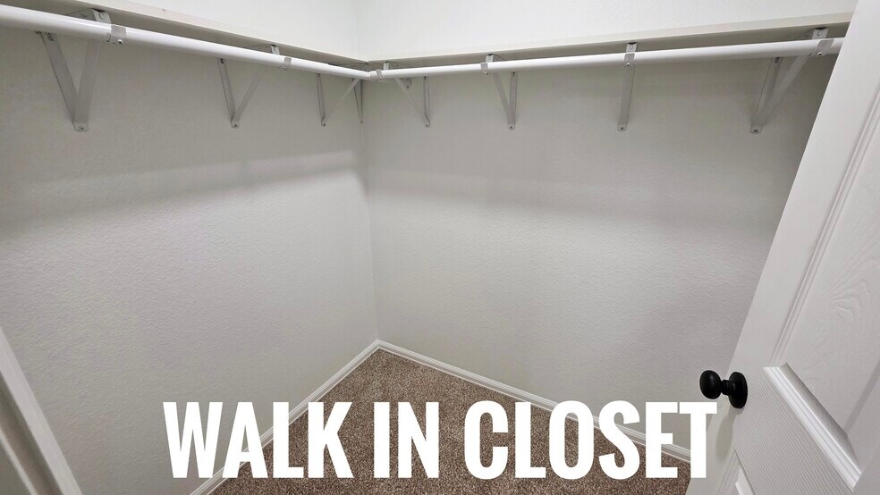 Building Photo - 3620 Richmond Dr