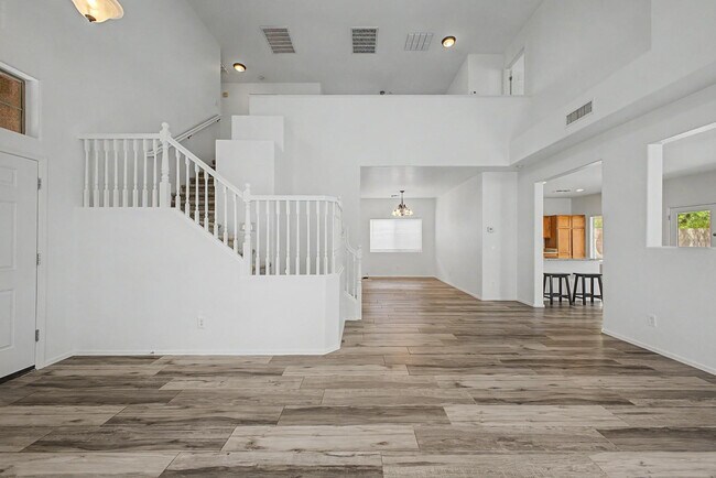 Building Photo - 42323 N 46th Dr