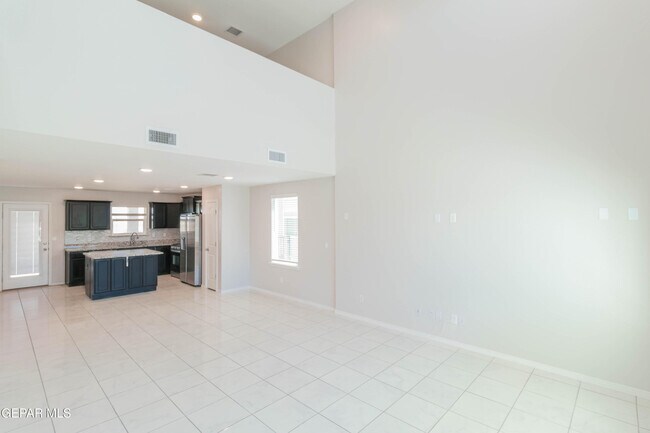 Building Photo - 14465 Mariam Hanna St