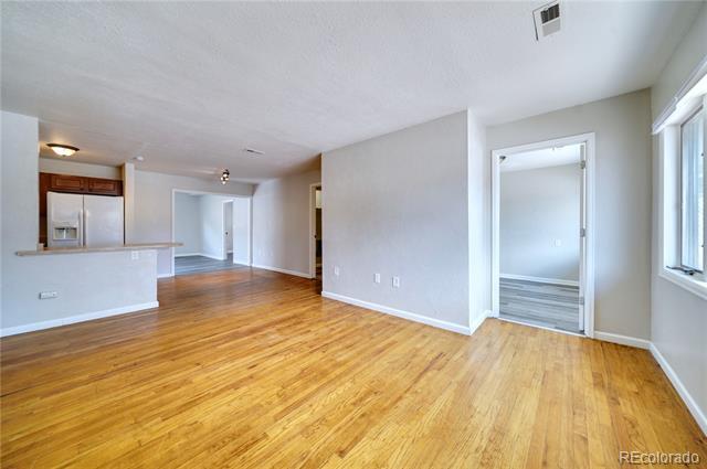 Building Photo - 318 Maplewood Dr