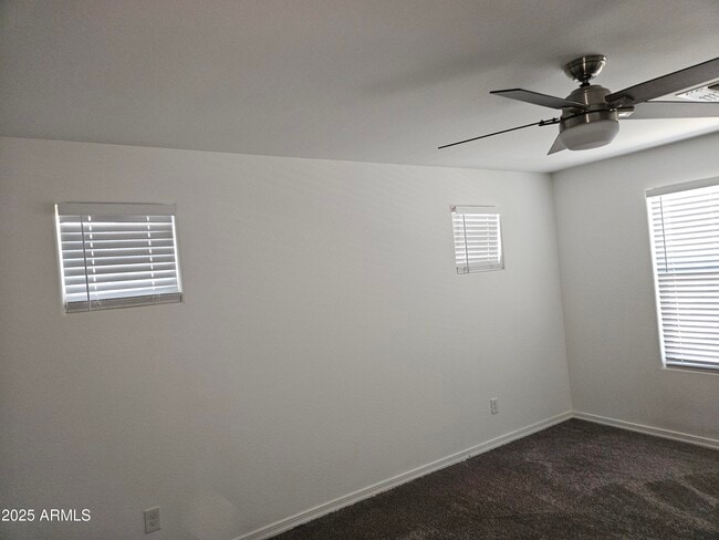 Building Photo - 14224 W Hackamore Dr
