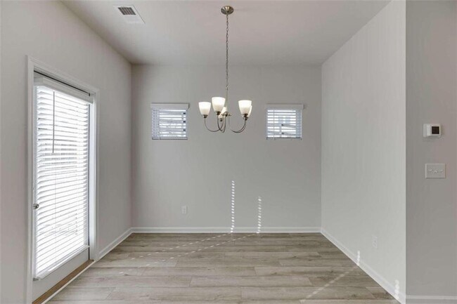Building Photo - 4741 Medlock Ln