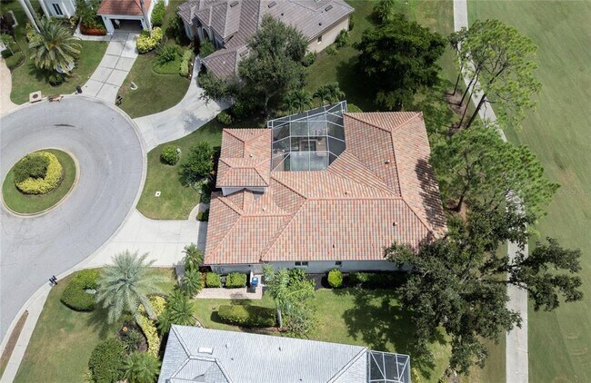 Building Photo - 8736 54th Ave E