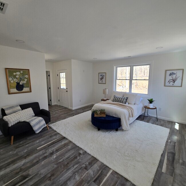 Building Photo - 438-440 Granite St.