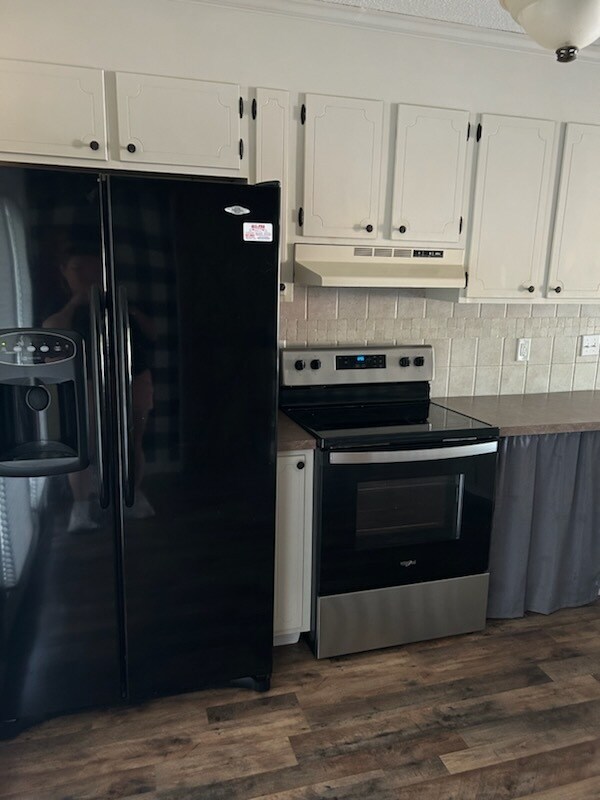 Building Photo - 143 Glenwood Dr