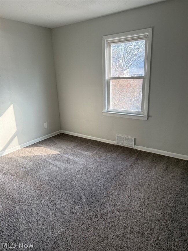 Building Photo - 892 E 139th St