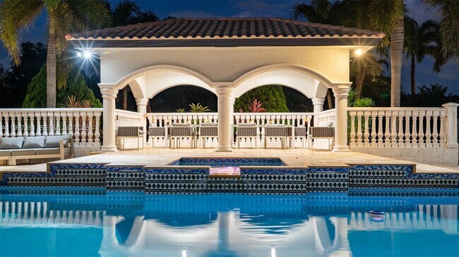 Building Photo - 13751 Pine Meadow Ct