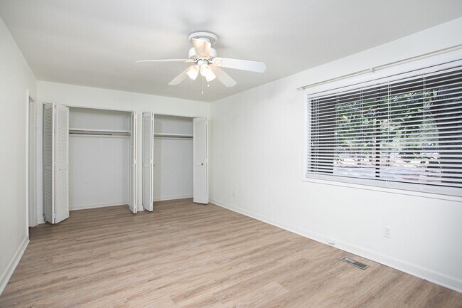 Building Photo - 128 Ridge Trail