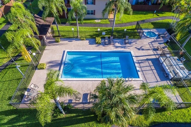 Primary Photo - 11235 SW 88th St
