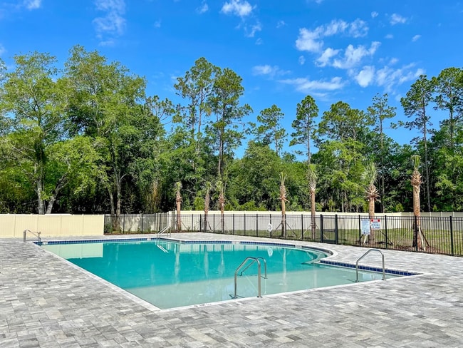 Building Photo - 100 Lake Sinclair St