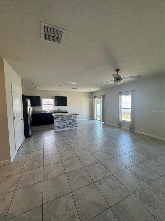 Building Photo - 1666 Ambar Ct