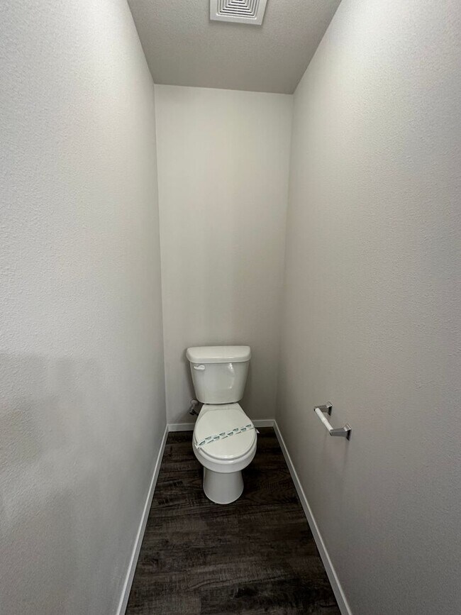 Building Photo - *Pre-leasing* Four Bedroom | Two Bath Home...