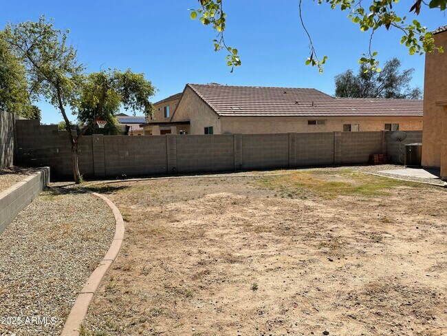 Building Photo - 22038 W Mohave St