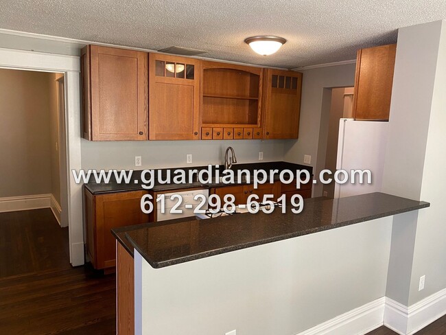 Building Photo - 1783 W Dayton Ave