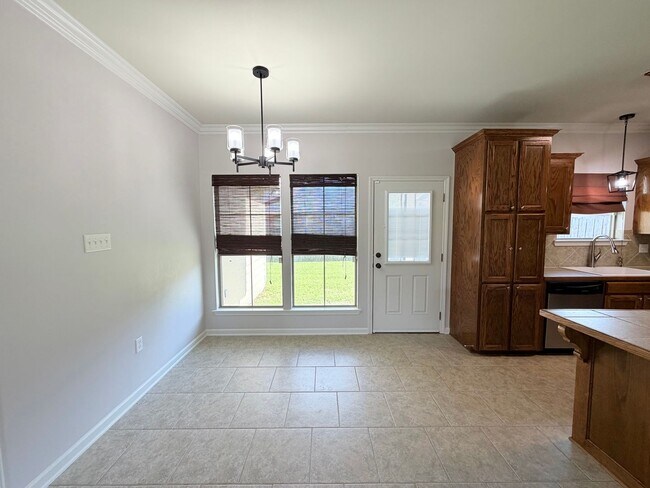 Building Photo - 40325 Coldwater Landing
