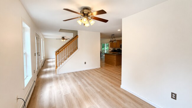 Building Photo - 22 White Dove Dr