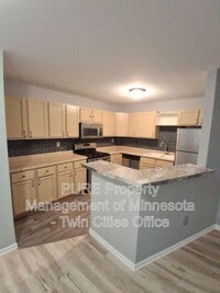 Building Photo - 7448 72nd Ln N