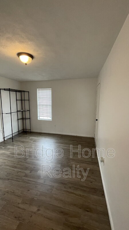 Building Photo - 62 Whiteman Ave
