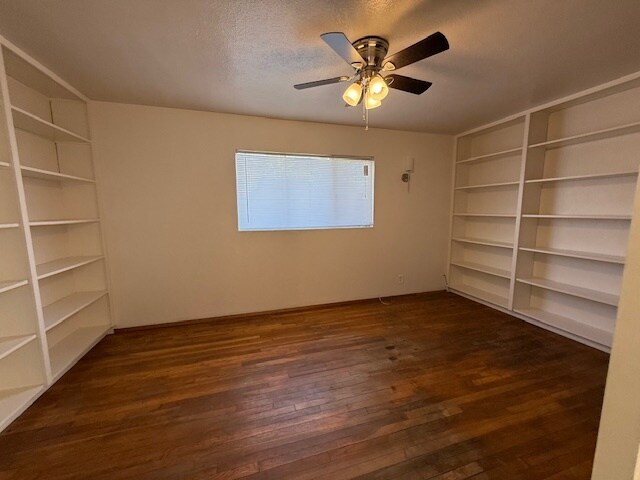 Building Photo - 4802 W Kaweah Ave
