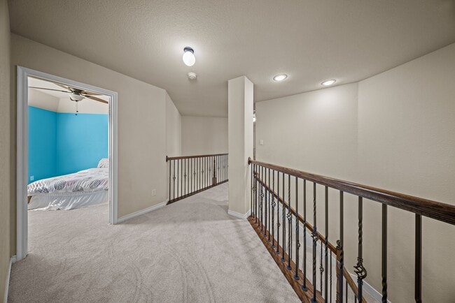 Building Photo - 115 Parkwood Dr