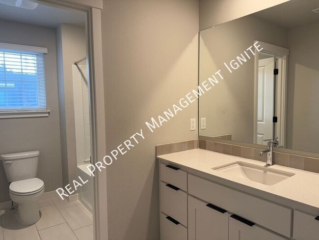 Building Photo - 19294 SW Marshmallow Pl