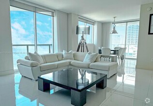 Building Photo - 244 Biscayne Blvd