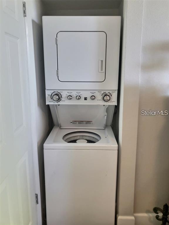 Building Photo - 1301 S Howard Ave