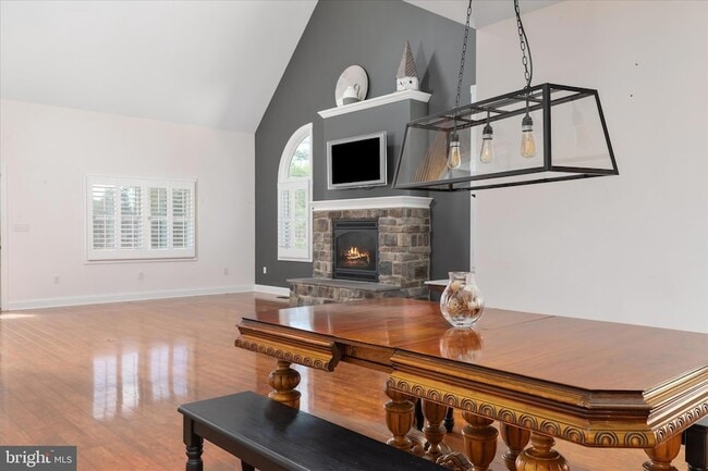 Building Photo - 882 Liberty Furnace Rd