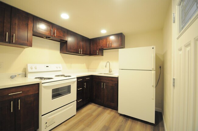 Building Photo - 5214 1/2 15th Ave NE