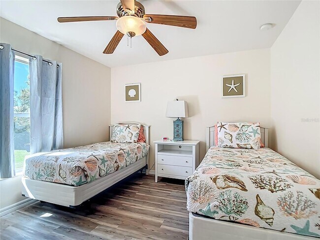 Building Photo - 145 Spur Dr