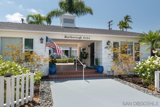 Building Photo - 5064 Marlborough Dr