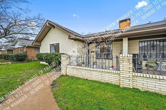 Building Photo - 12811 Pandora Dr