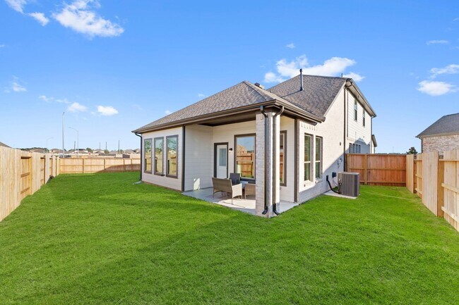 Building Photo - 13210 Wood Leaf Pk