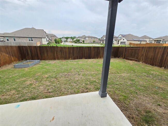 Building Photo - 1604 Homestead Farms Dr