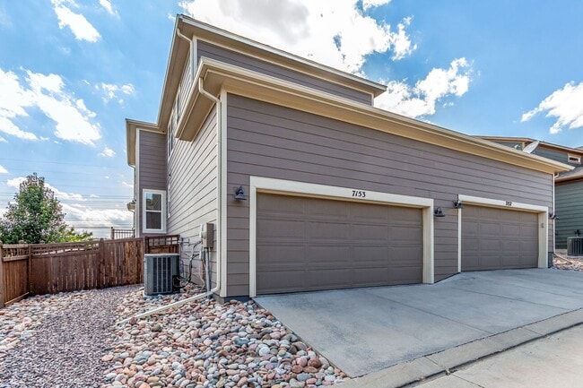 Building Photo - 7153 Othello St