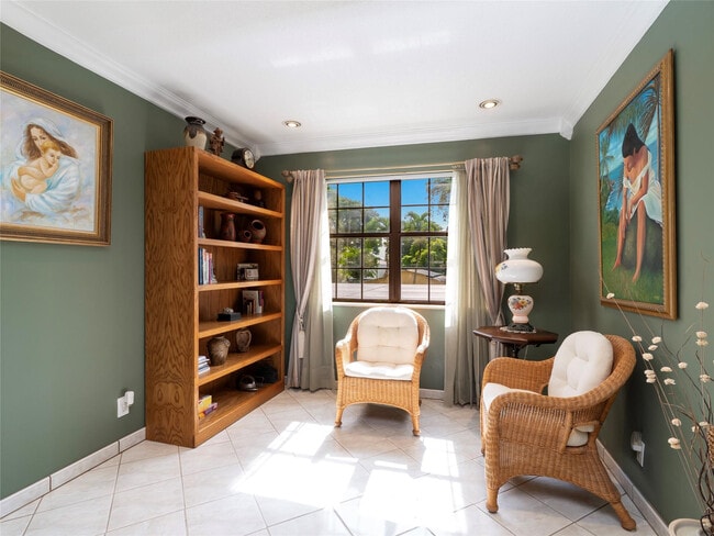 Building Photo - 6556 NW 87th Ave