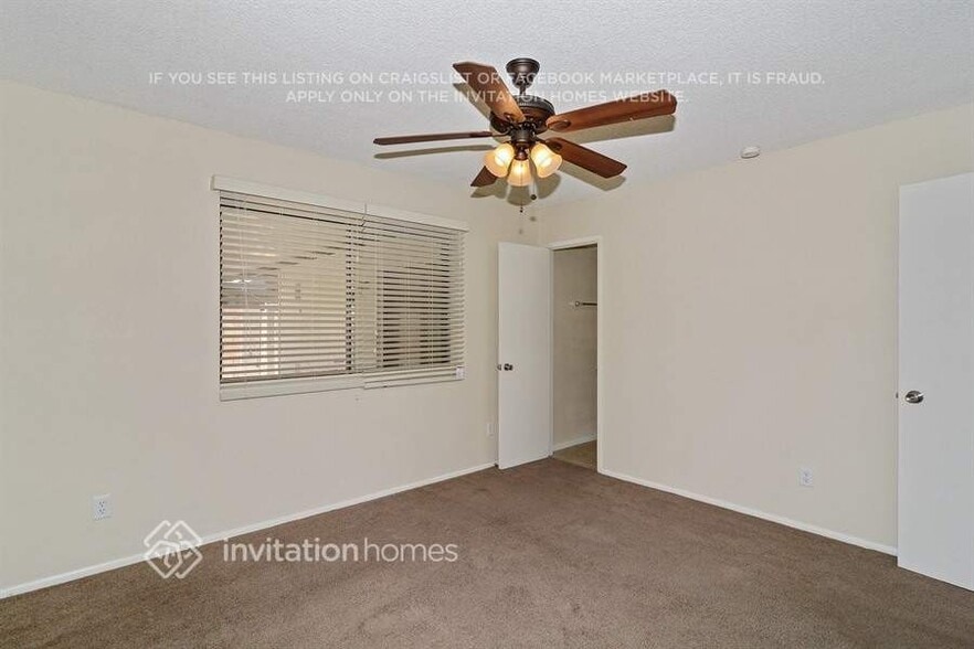 Building Photo - 7341 W Shangri La Rd