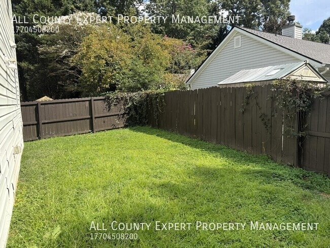Building Photo - 3505 Continental Dr