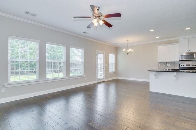 Building Photo - 407 Brantley Cove Cir