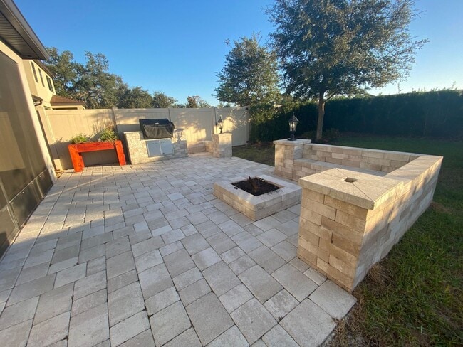 Building Photo - 3 Bedroom 3.5 Bath Home in Winter Park for...