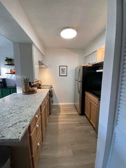 Building Photo - 5306 Edmondson Pike