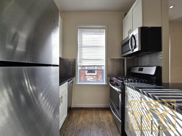 Primary Photo - 1 bedroom in ASTORIA NY 11105