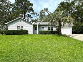 Building Photo - 108 Columbia Dr
