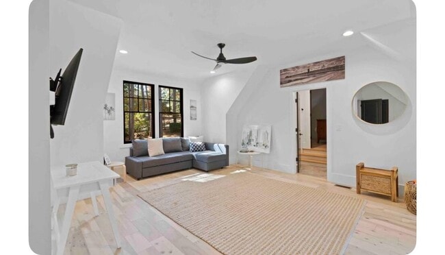Building Photo - 1000 Whatley's Mill Ln