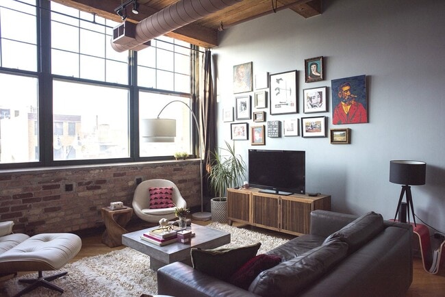 Building Photo - 1000 W Washington Blvd